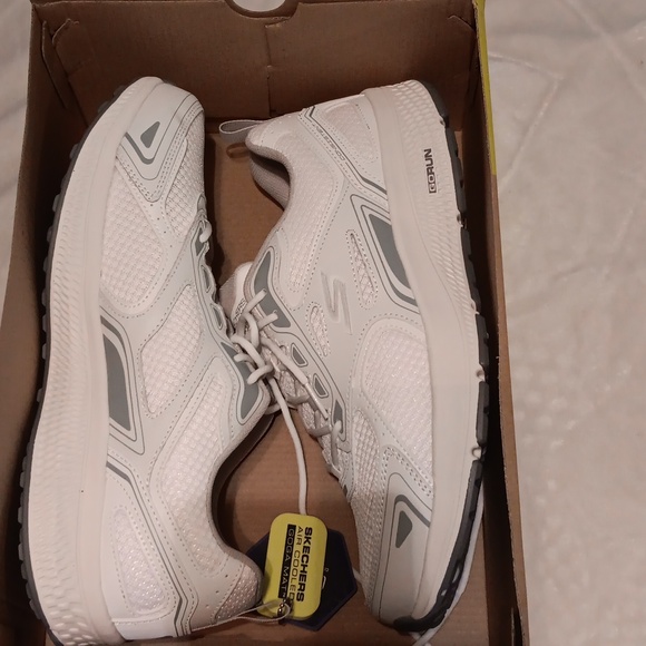 SKETCHERS ORTHOLITE  GO RUN SNEAKERS. SZ.11 MENS NWT - Picture 5 of 6